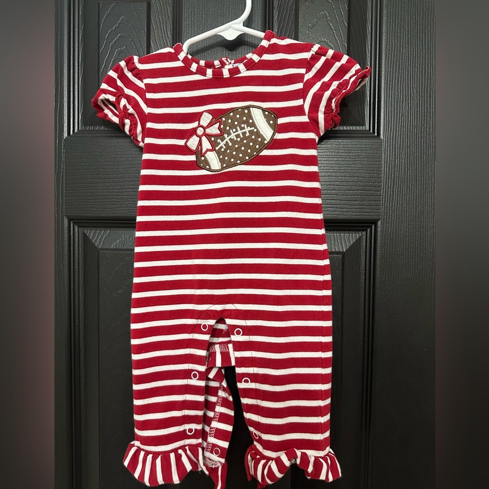 Three Sisters football outfit